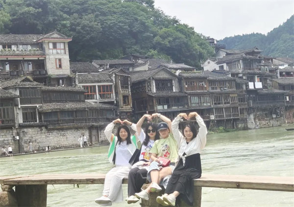 “湘”約鳳凰，相守未來——2022博皓快樂湖南行    -29