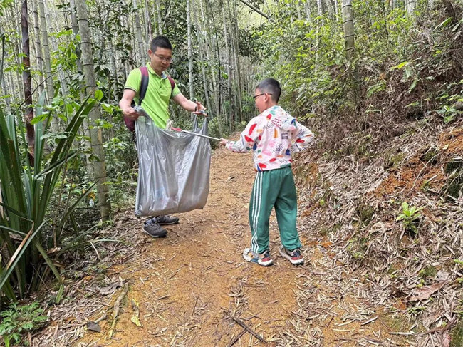 生命和綠色擁抱，人類與生態(tài)共存——2023年廣東博皓公益活動(dòng)   -2